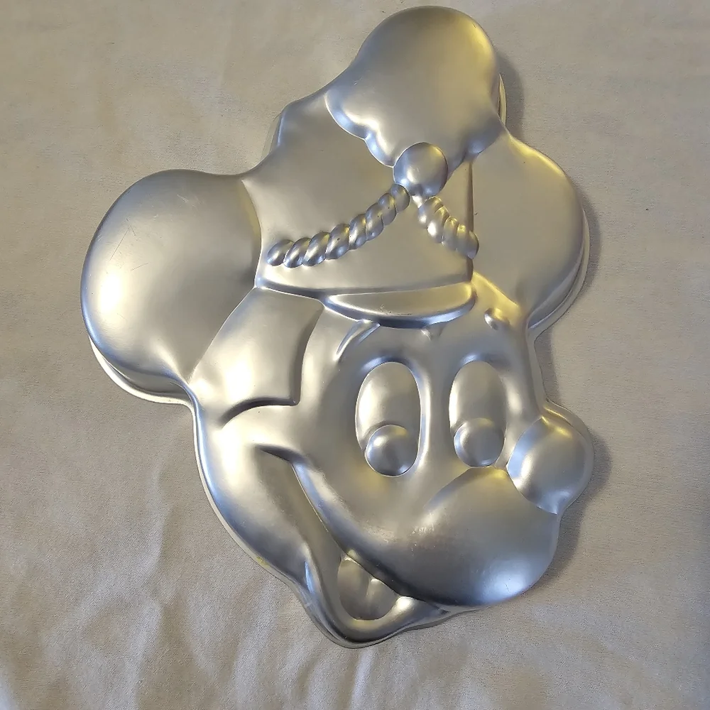 Vintage 1974 WILTON Mickey Mouse Cake Decorating Set - PAN ONLY - Disney